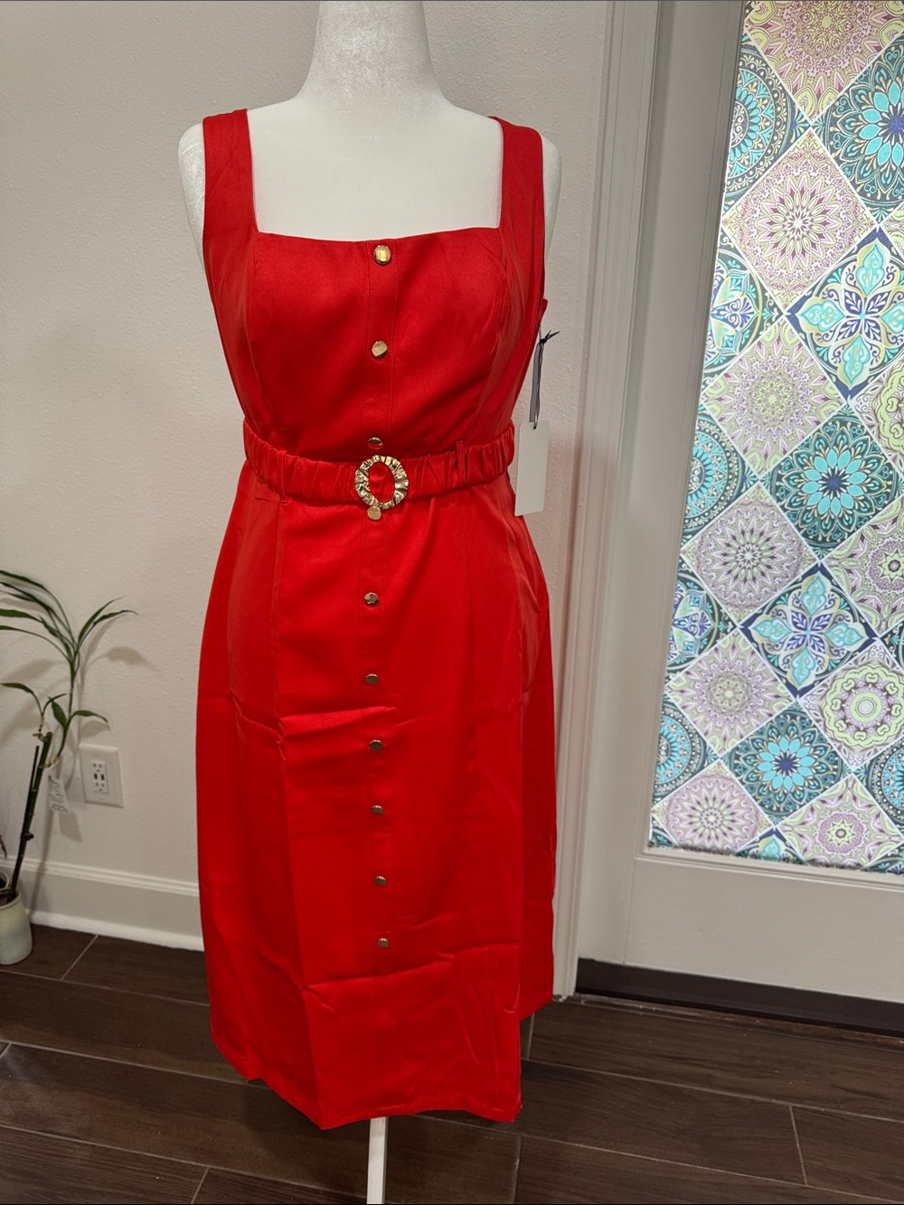 Sleeveless Red Square-Neck Midi Dress with Gold Button & Decorative Buckle